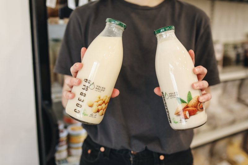 Come scegliere latte o bevande vegetali